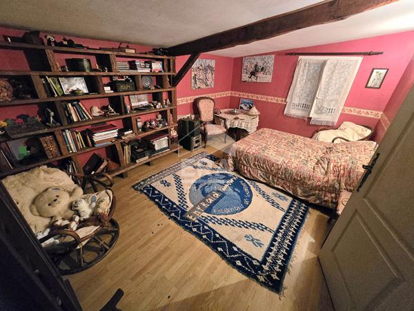 Maison 8 pièces de 153.36 m2 à Montpon