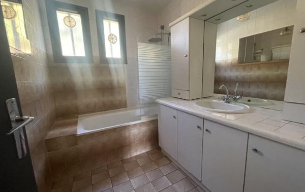 Vente Appartement P4 à rafraîchir Allauch   