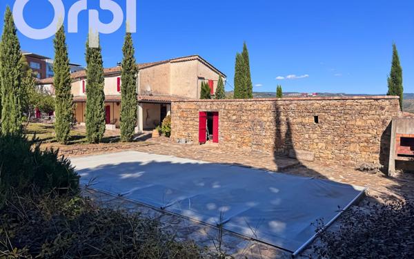 Maison à vendre    8 pièces •  Aubenas