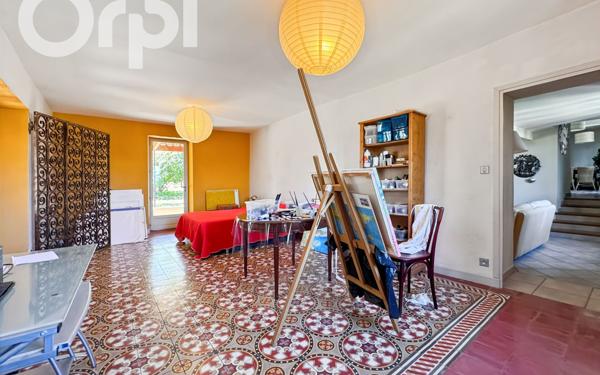 Maison à vendre    8 pièces •  Aubenas