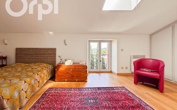 Maison à vendre    8 pièces •  Aubenas