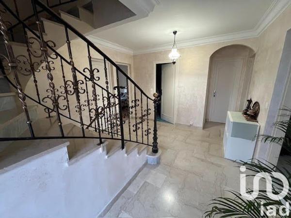 Maison à vendre 7 pièces 160 m² Paray-Vieille-Poste