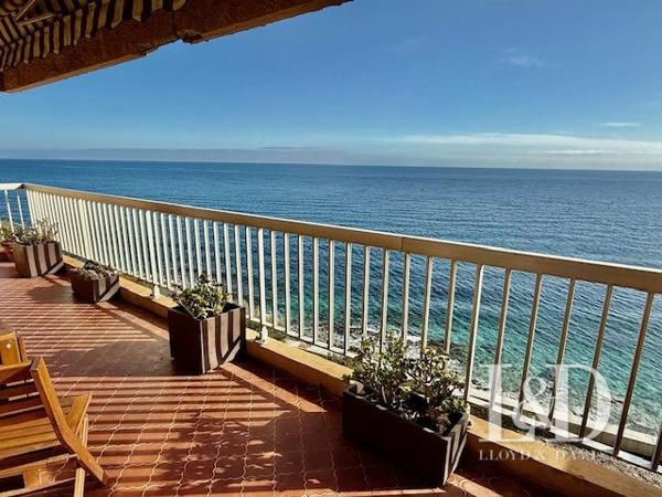 DUPLEX ACCES DIRECT A LA MER