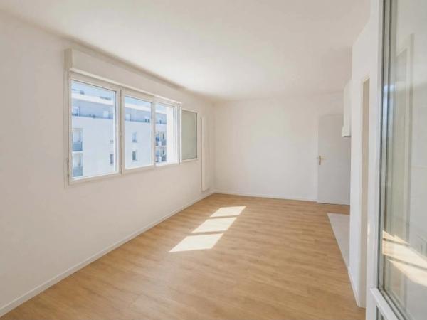 Appartement à vendre 0 pièces LUCE (28)