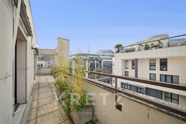 Duplex dernier étage avec terrasses