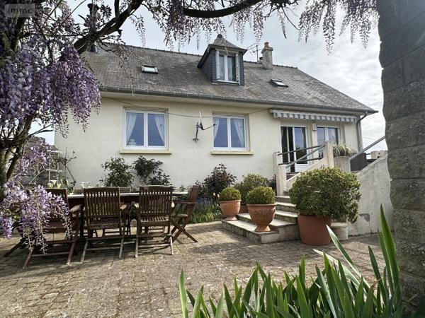 Maison à vendre à Saint-Méloir-des-Ondes en Ille-et-Vilaine (35350), ref : 35084-833