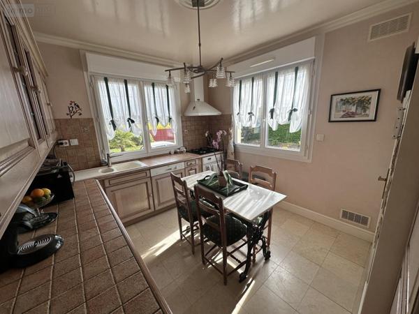 Maison à vendre à Saint-Méloir-des-Ondes en Ille-et-Vilaine (35350), ref : 35084-833