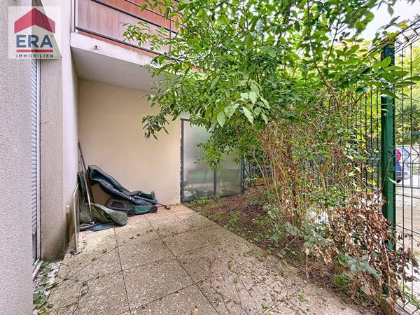 A VENDRE - 4 PIECES 77m² +  TERRASSE ET JARDIN 85m² + PARKING