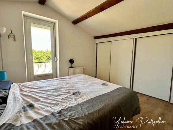 Longère offrant 4/5 chambres - MONTAIGU VENDEE (85)