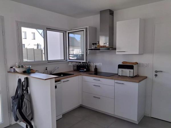 Vente                                                      Maison
                        
                     5 pièces                      89 m2                     à Pluvigner