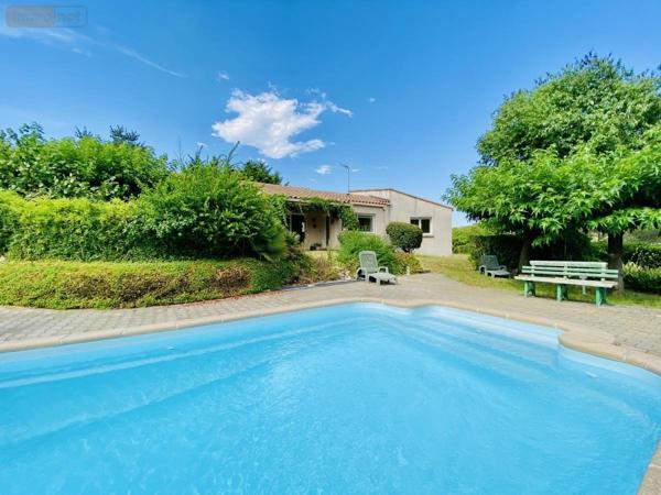 Maison à vendre à Saint-Clément-de-Rivière dans l'Hérault (34980), ref : 34012-717