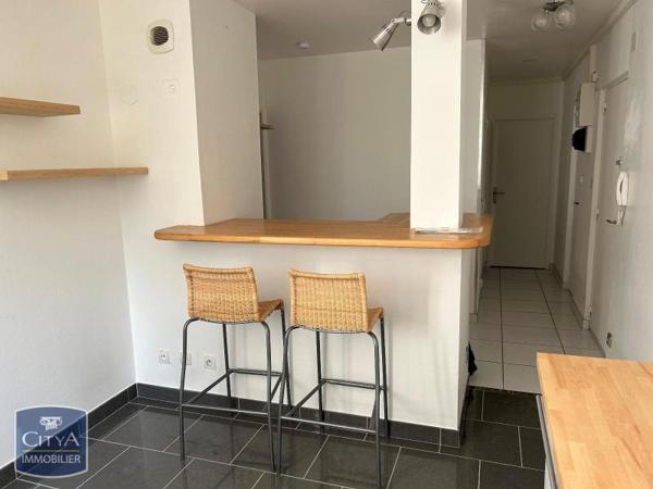 Appartement à louer 3 pièces 62.45m² Dijon (21000)