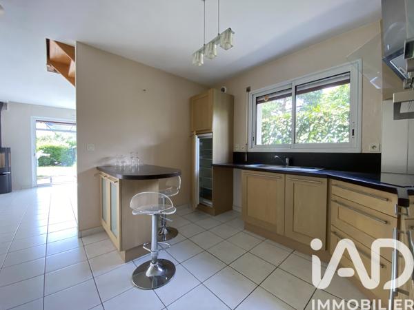Maison à vendre 5 pièces 115 m² Theix-Noyalo