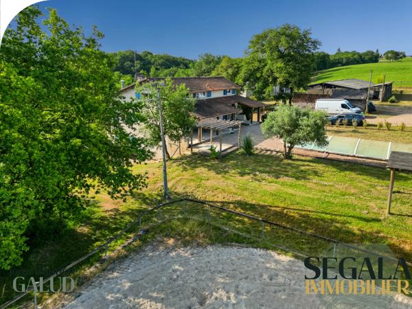 Monestiés (81640) Propriété équestre avec gîtes – 275 m² habitables – Terrain de 43 474 m²