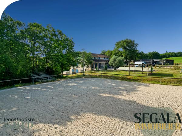 Monestiés (81640) Propriété équestre avec gîtes – 275 m² habitables – Terrain de 43 474 m²