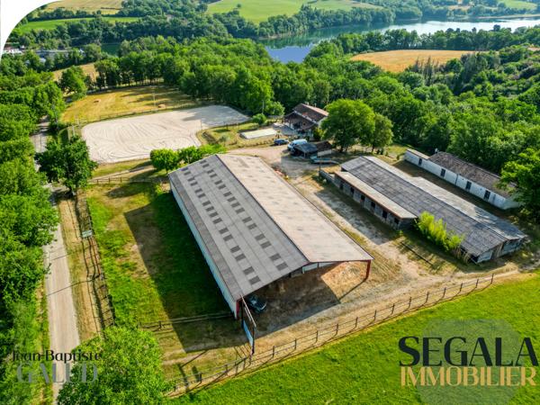Monestiés (81640) Propriété équestre avec gîtes – 275 m² habitables – Terrain de 43 474 m²