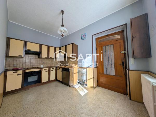 Maison mitoyenne à rénover - 3 pièces