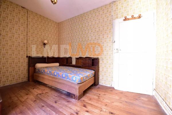 Campagne-Aveyron-Calme-Nature-LAC-Maison DE Village-Maison EN Pierre