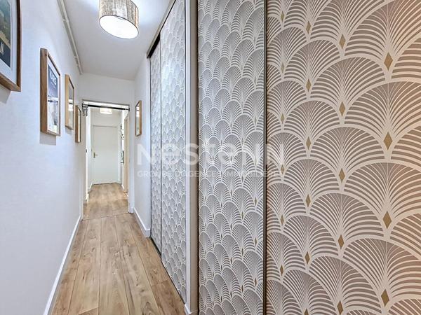 À vendre : appartement spacieux de 5 pièces à Saint Cyr l'École proche Gare avec balcon et parkings