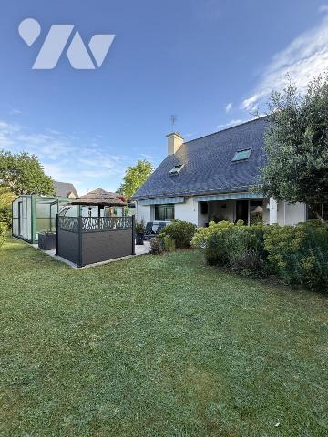 A VENDRE PLOEREN LUSCANEN MAISON CONTEMPORAINE + PISCINE