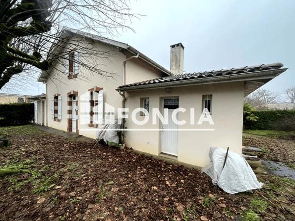 À vendre Maison 6 pièces 143 m² - Mont-de-marsan 40000