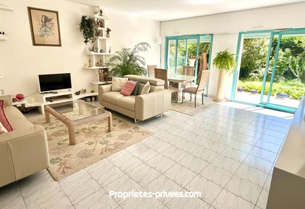 Appartement 3 pièces 90 m2, 530m2 de jardin, piscine