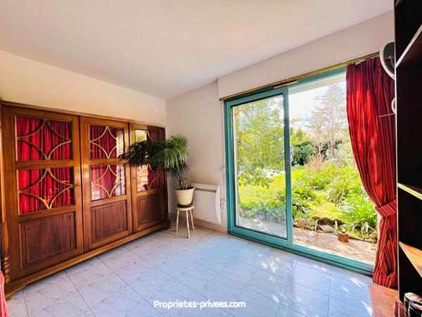 Appartement 3 pièces 90 m2, 530m2 de jardin, piscine