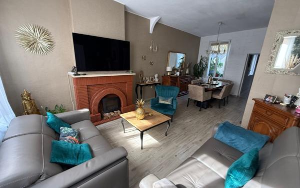 Maison à vendre    4 pièces • 106 m2 Saint-Quentin