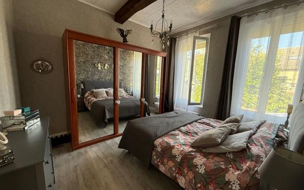 Maison à vendre    4 pièces • 106 m2 Saint-Quentin