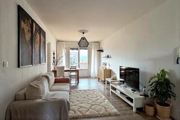 Appartement 3 pièces - 64 m² Exclusivité efficity