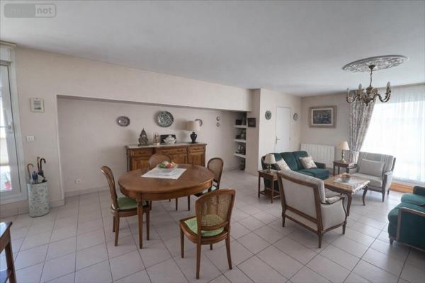 Appartement à vendre à Reims dans la Marne (51100), ref : APGUILA*