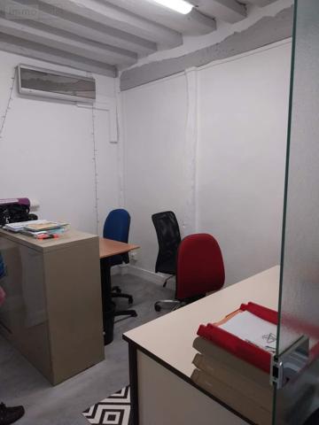 Fonds et/ou murs commerciaux à louer à Pont-Audemer dans l'Eure (27500), ref : 065/267   
TOURVILLE SUR PONT AUDEMER - Centre ville