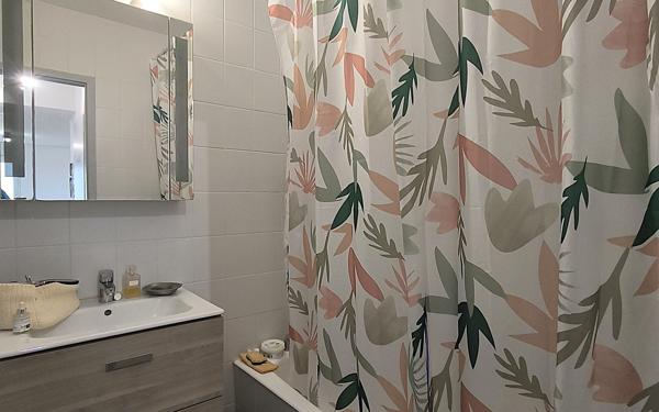 Appartement à vendre    2 pièces • 53,13 m2 Crozet