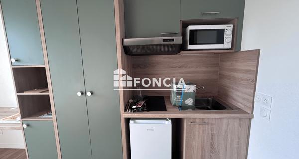 Location Studio meublé 21.3 m² - La Roche-sur-yon 85000