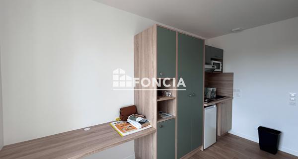 Location Studio meublé 21.3 m² - La Roche-sur-yon 85000