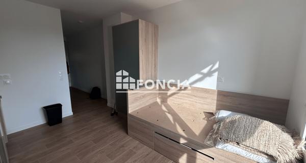 Location Studio meublé 21.3 m² - La Roche-sur-yon 85000