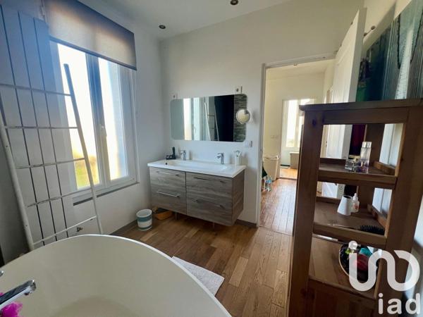 Maison 6 pièces de 105 m² à Ézanville (95460)