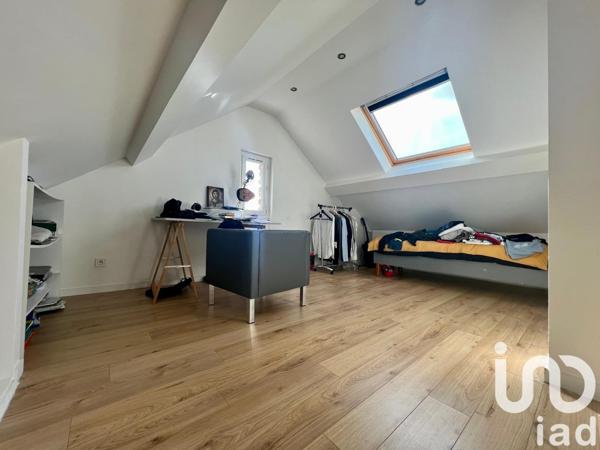 Maison 6 pièces de 105 m² à Ézanville (95460)