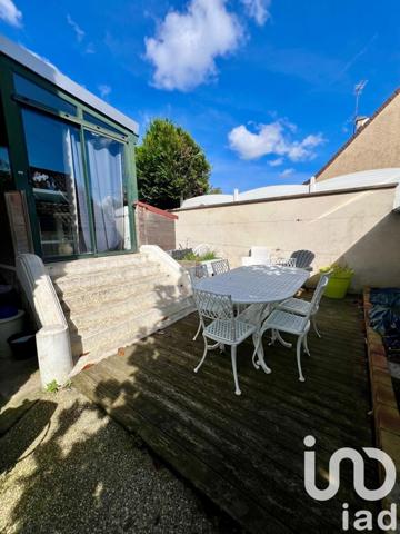 Maison 6 pièces de 105 m² à Ézanville (95460)