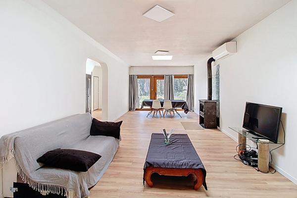 A VENDRE ! Maison 170 m² avec piscine et garage + appartement indépendant 80 m² à Callas