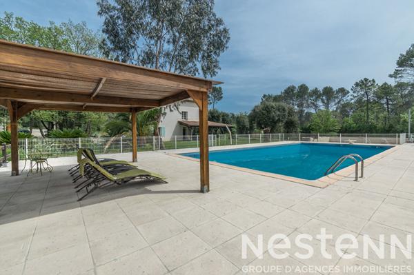 A VENDRE ! Maison 170 m² avec piscine et garage + appartement indépendant 80 m² à Callas