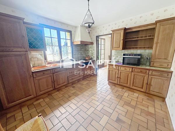 Environnement, 4 chambres, beau potentiel !