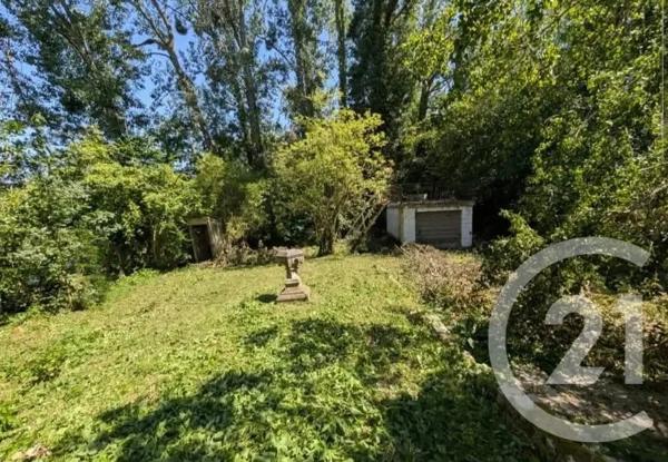 Terrain à vendre  6831 m 2   PERONNE  - 80