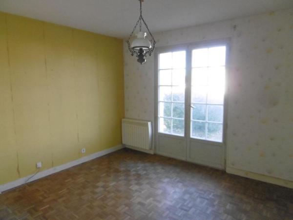 Maison  5 pièces 146 m2