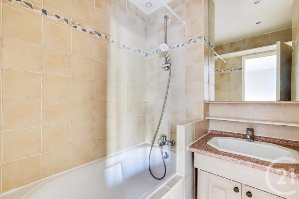 Appartement F2 à vendre  2 pièces - 39,52 m2 PARIS - 75005