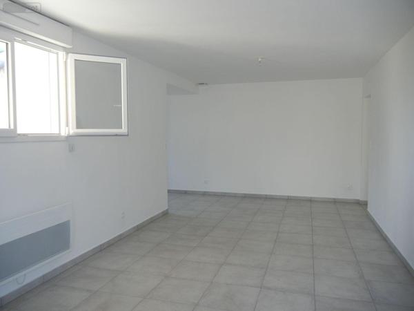 Maison à louer à Juvigny dans l'Aisne (02880), ref : LOC206