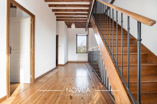 Maison de caractère rénovée – 260 m² – 5 chambres – Terrasse – Proche commodités