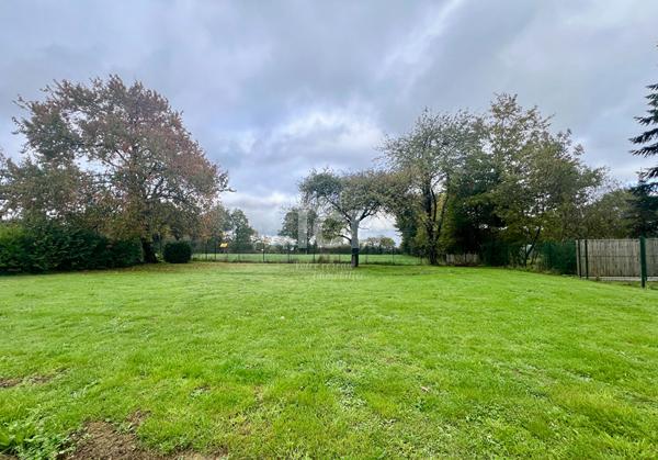 TERRAIN GRANDCHAMP-DES-FONTAINES - 501 m2