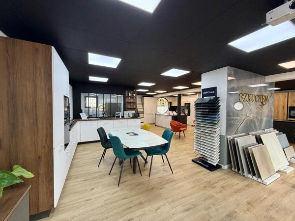 Local commercial 110 m² entièrement rénové – Axe très passant direction Andelnans