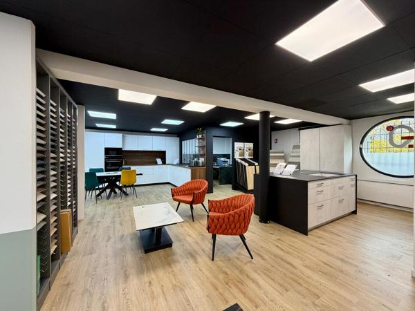 Local commercial 110 m² entièrement rénové – Axe très passant direction Andelnans